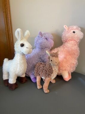 Llama Plush Stuffed Animal Toy Lot - Set of 4 - Llama Decor